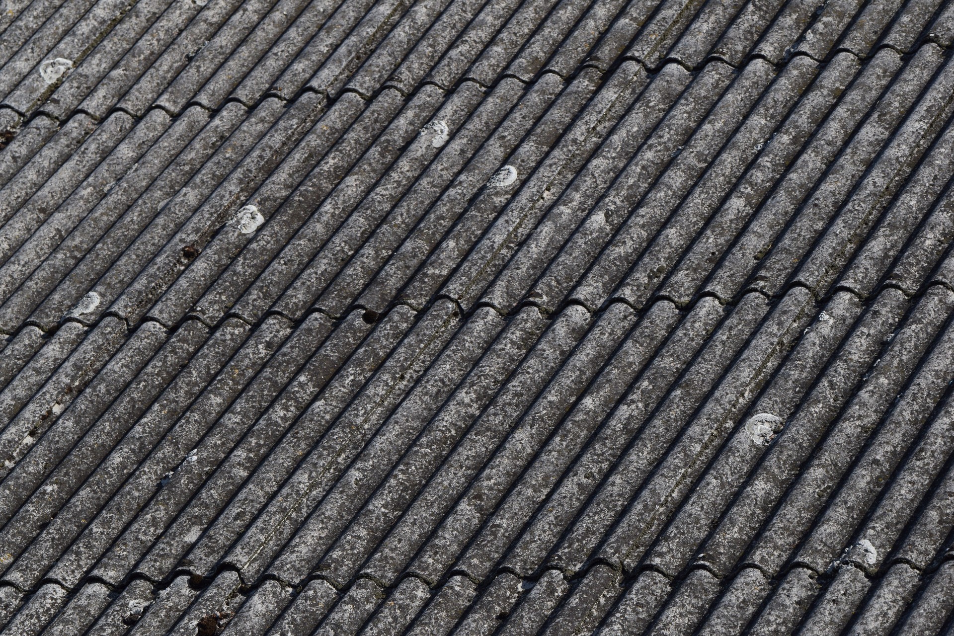 Asbestos on the roof of the house